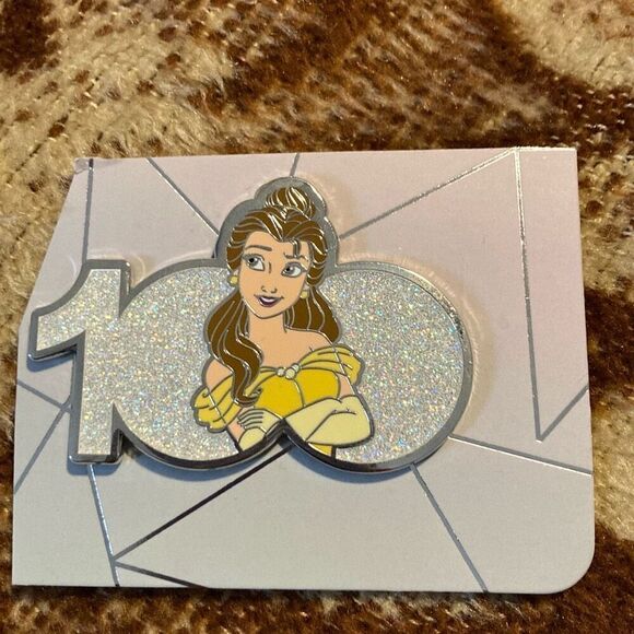 Disney Storybook Classics 100 Beauty And The Beast Belle LE 2300 Pin - Picture 1 of 4